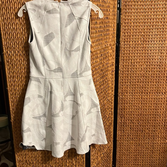 REVOLVE CUT 25 by Yigal Azrouel white/black shadow dot dress - Picture 5 of 8